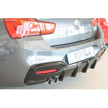 Rieger Heckeinsatz (Typ: 88171) pro BMW řada 1 F21 sedan / 2-dvéř., plast ABS lakovaný do černé lesklé barvy