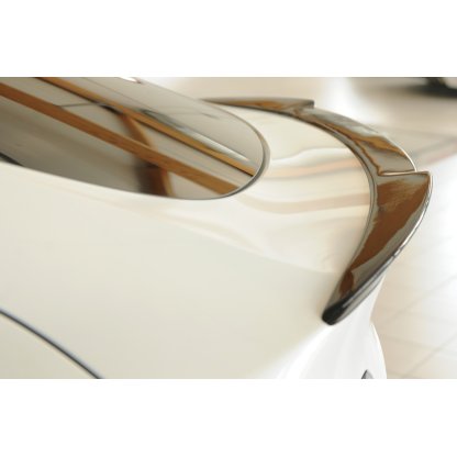 Rieger prodloužení víka kufru pro Tesla Model Y 003, plast ABS lakovaný do černé lesklé barvy