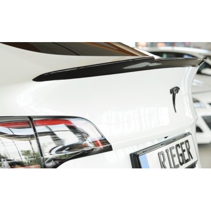Rieger prodloužení víka kufru pro Tesla Model Y 003, plast ABS lakovaný do černé lesklé barvy