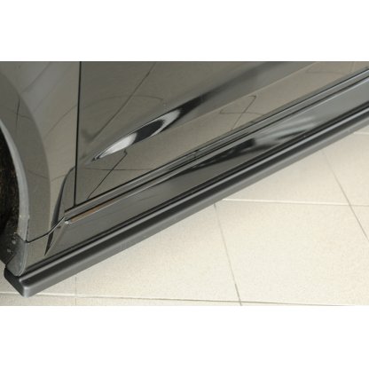 Rieger spoiler pod boční práh mont. strana levá pro Audi RS3 8V 5-dvéř. (sportback 8VA / 8VF), r.v. 02/17-, plast ABS bez povrchové úpravy
