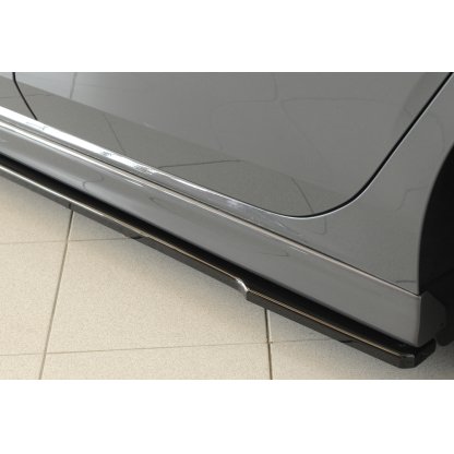 Rieger spoiler pod boční práh mont. strana levá pro Seat Leon 5F 5-dvéř., 01/17-, plast ABS lakovaný do černé lesklé barvy