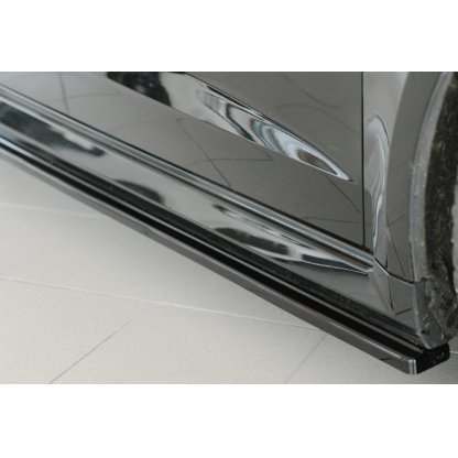 Rieger spoiler pod boční práh mont. strana pravá pro Audi RS3 8V 5-dvéř. (sportback 8VA / 8VF), 02/17-, plast ABS lakovaný do černé lesklé barvy