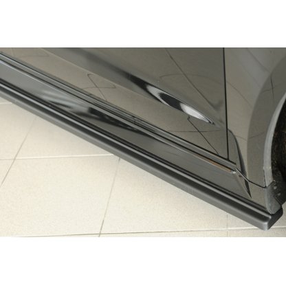 Rieger spoiler pod boční práh mont. strana pravá pro Audi RS3 8V 5-dvéř. (sportback 8VA / 8VF), r.v. 02/17-, plast ABS bez povrchové úpravy