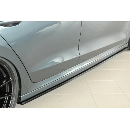 Rieger spoiler pod boční práh mont. strana pravá pro Škoda Octavia RS NX combi, 07/20-, plast ABS lakovaný do černé lesklé barvy