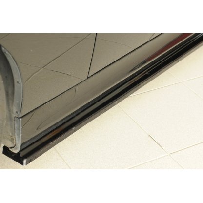 Rieger spoiler pod boční práh mont. strana pro BMW řada 3 E91 touring, 09/08-, plast ABS lakovaný do černé lesklé barvy, levá strana