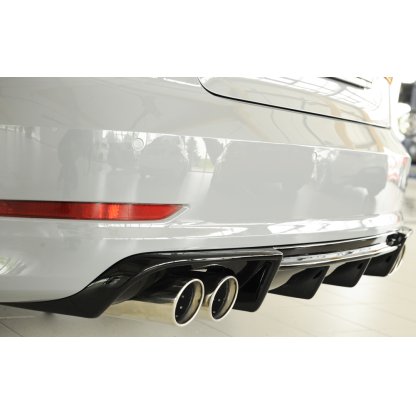 Rieger vložka zadního nárazníku pro Audi A3 8V 3-dvéř. (convertible 8V7), 5-dvéř. (sedan 8VS) před faceliftem, plast ABS lakovaný do černé lesklé barvy, pro dvojité koncovky na obou stranách 4x90 mm