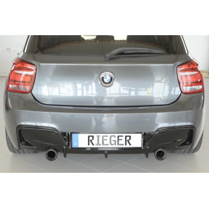Rieger vložka zadního nárazníku pro BMW řada 1 F20, F21 sedan / 2-dvéř., sedan / 4-dvéř. před faceliftem, plast ABS lakovaný do černé lesklé barvy, pro orig. koncovky na obou stranách