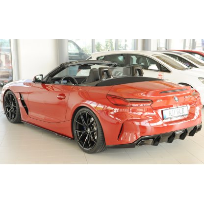 Rieger vložka zadního nárazníku pro BMW Z4 G29, G4Z roadster, plast ABS lakovaný do černé lesklé barvy