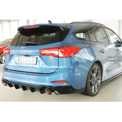 Rieger vložka zadního nárazníku pro Ford Focus 4 DEH 5-dvéř. (combi), plast ABS lakovaný do černé lesklé barvy, pro sportovní koncovky vlevo/vpravo 115 mm