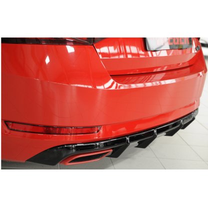 Rieger vložka zadního nárazníku pro Škoda Superb III 3T, 3V combi, sedan vč. faceliftu, plast ABS lakovaný do černé lesklé barvy, 2.0 TSI (200/206kW), pro vozy bez tažného zařízení