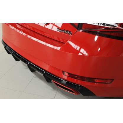 Rieger vložka zadního nárazníku (pro tažné zařízení) pro Škoda Superb III 3T, 3V combi, sedan, plast ABS lakovaný do černé lesklé barvy, 2.0 TSI (200/206kW), s tažným zařízením, s parkovacím asistentem (PDC)