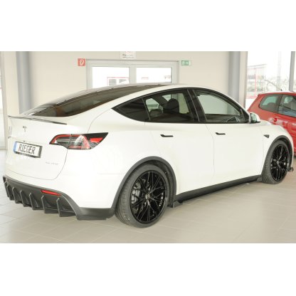 Rieger vložka zadního nárazníku pro Tesla Model Y 003, plast ABS bez povrchové úpravy, s tažným zařízením