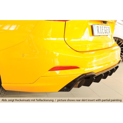 Rieger vložka zadního nárazníku (pro vozy s tažným zařízením) pro Ford Focus 4 ST 5-dvéř. (combi), plast ABS lakovaný do černé lesklé barvy