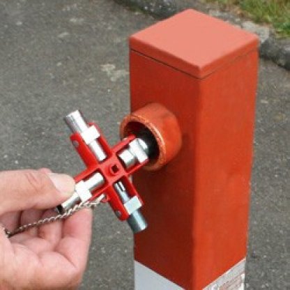 Univerzální klíč pro běžné skříně a systémy zavírání 90 mm - 001106