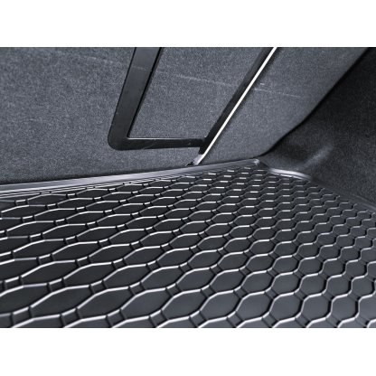 Vana do kufru gumová BMW 5 F10 sedan 2010- | RIGUM