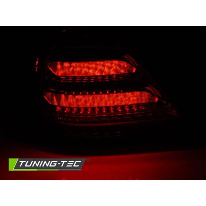 Zadní světla LED bar, s dynamickým blinkrem pro Mercedes C W203 04-07 červená/kouřová