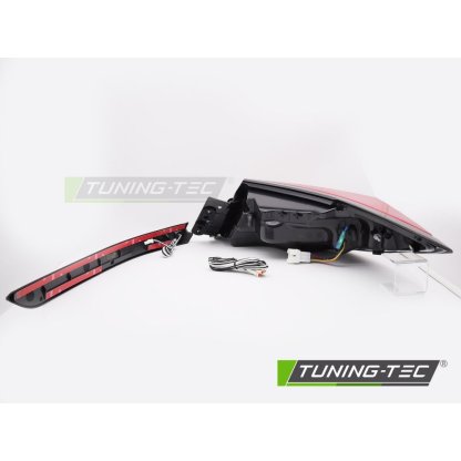 Zadní světla LED pro TOYOTA GR86 2021- červená