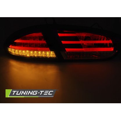 Zadní světla LED Seat Leon 09- červená/chrom