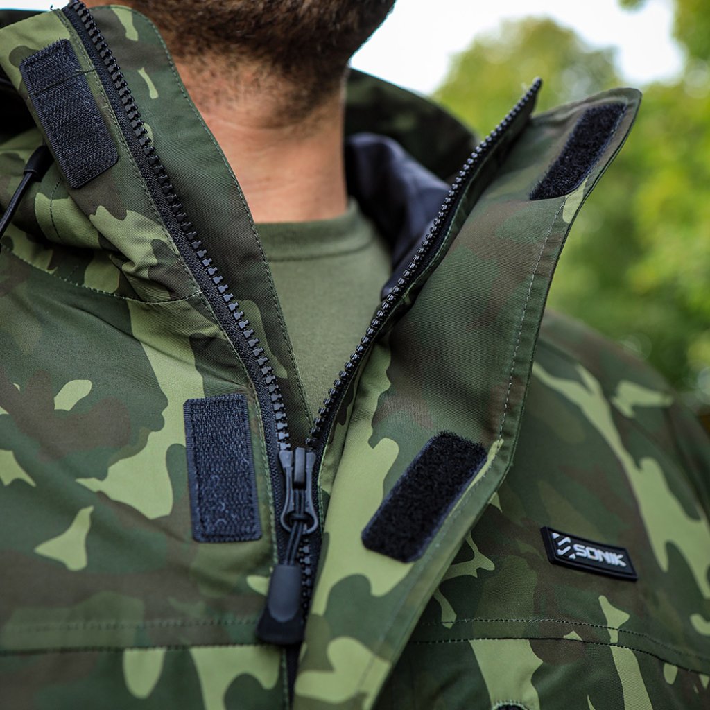 Sonik Bunda Lightweight Jacket Camo L