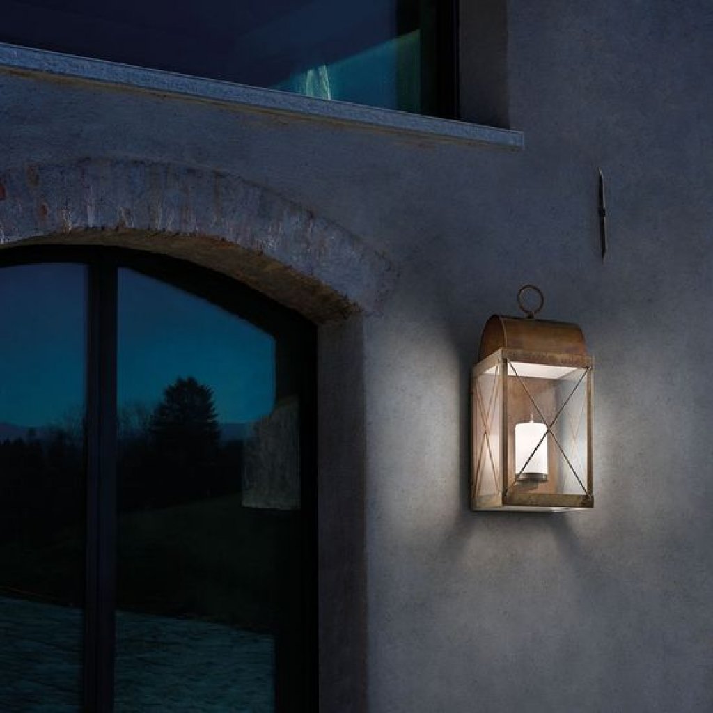 Laterne, klasická venkovní kovová lucerna na stěnu, Il Fanale