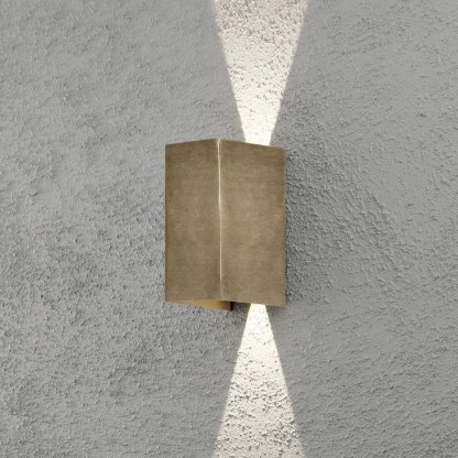 Mosazné venkovní nástěnné světlo Cremona, 2x3W, Konstsmide 2