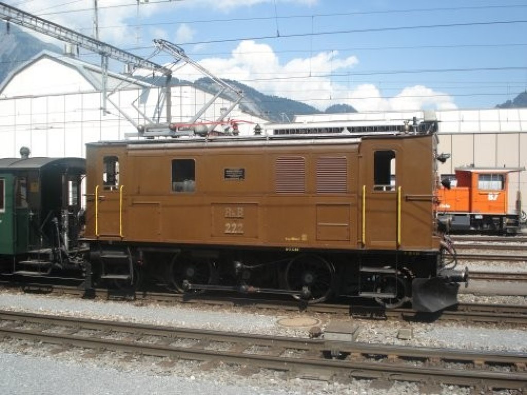 Elektrická lokomotiva Ge 2/4 RhB - Massoth 8230045
