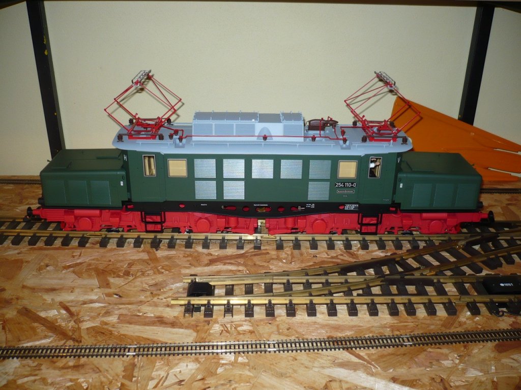 G - Elektrická lokomotiva BR 254 - PIKO 37432