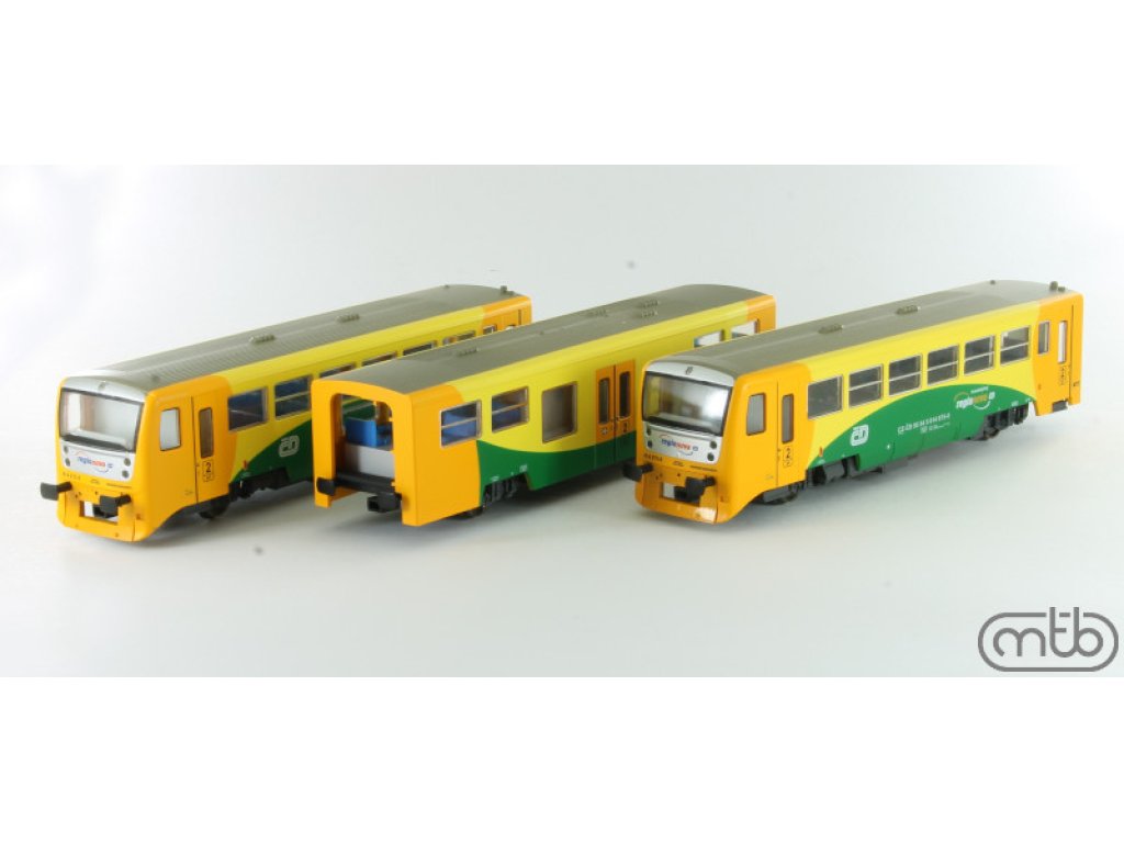 H0 - Dieselová jednotka 814.213 014  / Regionova ČD - mtb 814-213-014-814