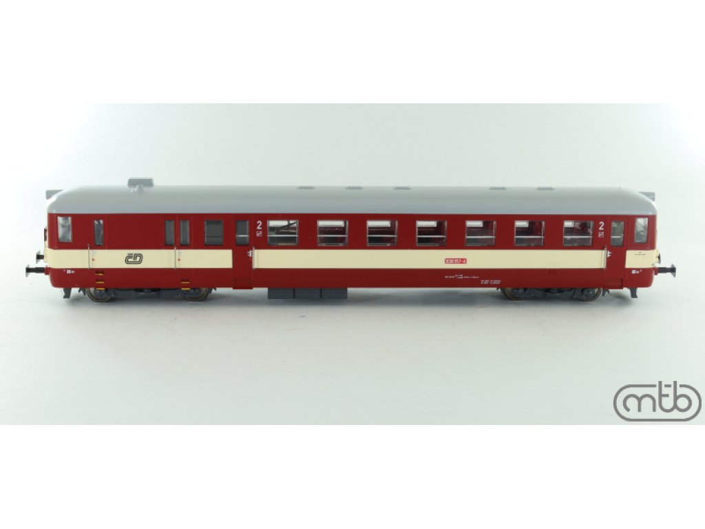 H0 - Motorový vůz řady 830 157 / ČD - mtb 830-157