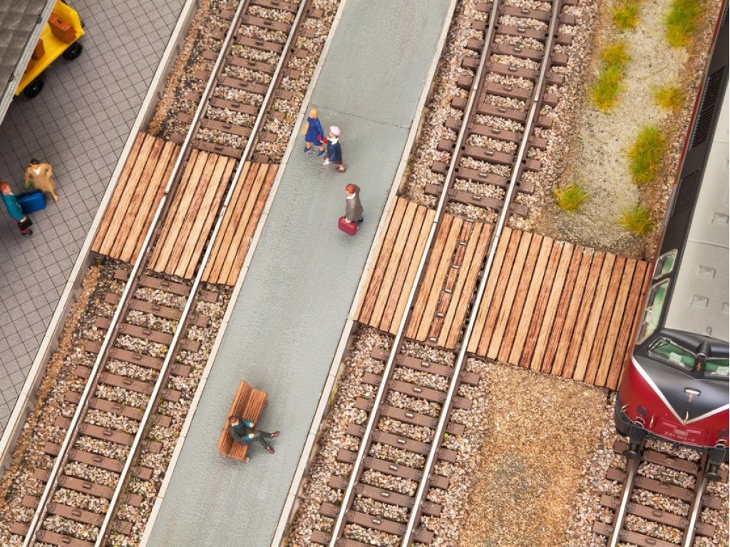 H0 - Stavebnice - dřevěný železniční přejezd - 14304 Noch