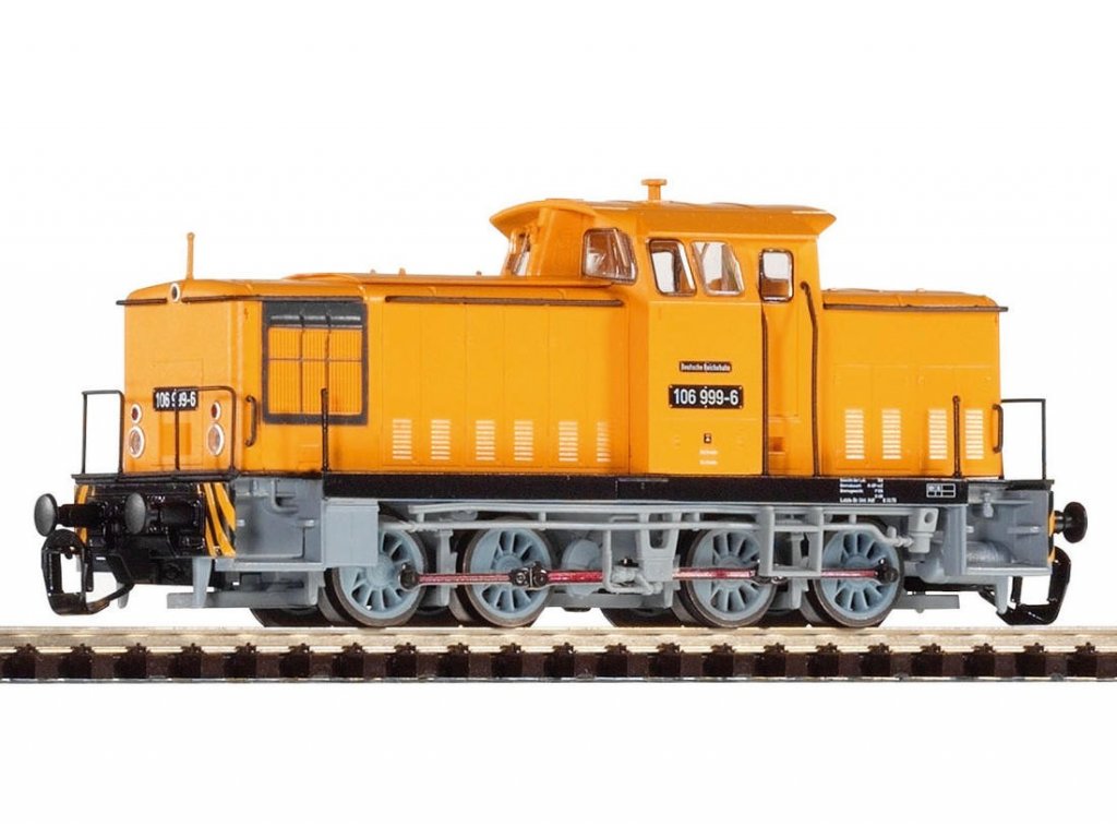 TT - Dieselová lokomotiva BR106.2-9 - PIKO 47361