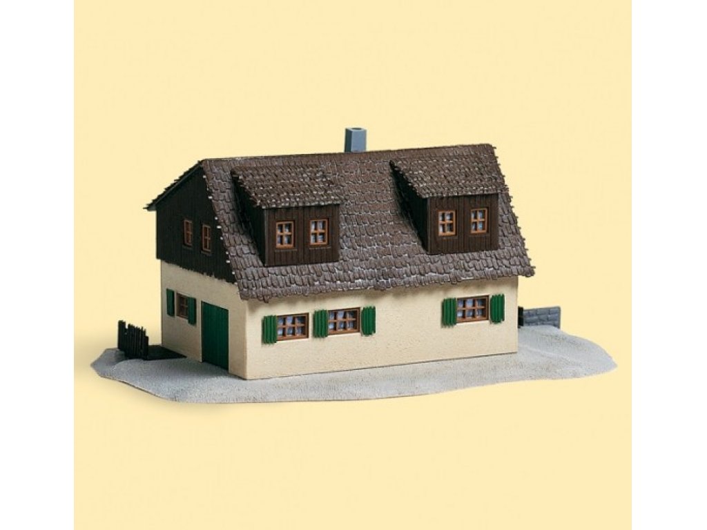 TT - Starý dům s lisovnou oleje - Auhagen 13307