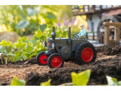 G - Traktor Lanz Bulldog D1506 - Pola 331619