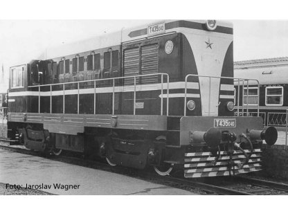 H0 - Dieselová lokomotiva T435.040 - ČSD Hektor - epocha III / DCC zvuk - PIKO 52960