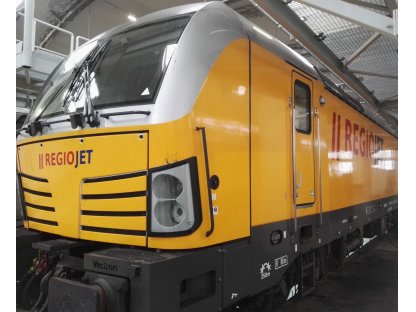 TT - Elektrická lokomotiva 193 Vectron - RegioJet - Tillig 04821