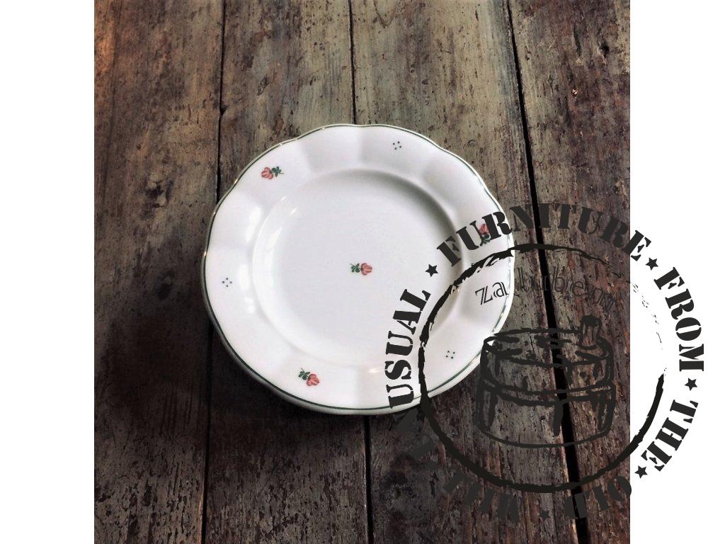 Babiččin porcelán - červené kvítky - sada 18 ks silnostěnných talířů