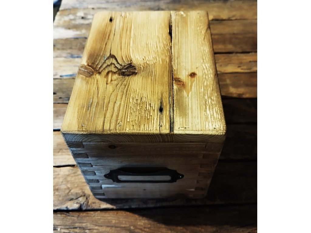 OLD WOOD BOX - NUMBER ONE