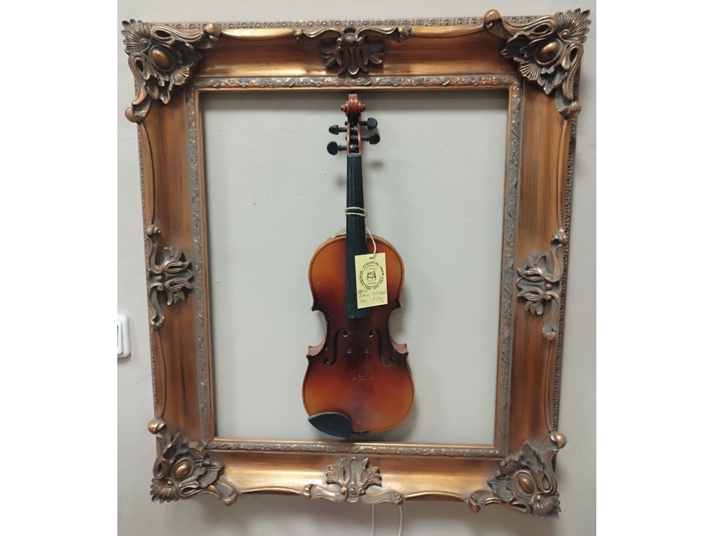EXCLUSIVE wooden blondel frame - 81 x 70 cm