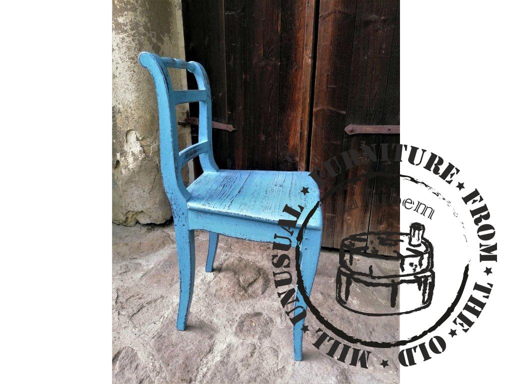 Pomněnková - country chairs