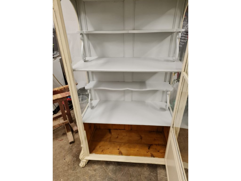 SISSI - greenhouse, display cabinet - with shelves