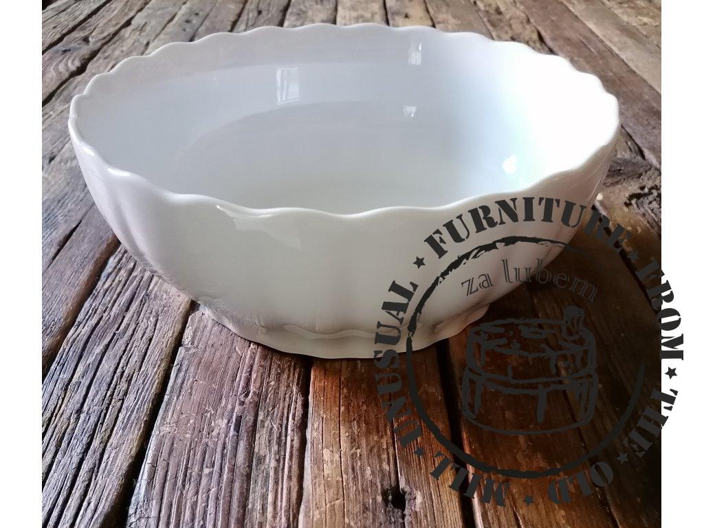 ...OUTDOOR CLASSIC - white porcelain bowl with corrugated rim - 24 CM