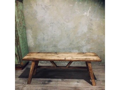 Dřevěná lavička 2