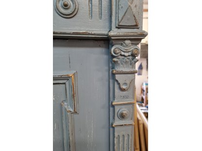 HOLOUBEK - old decorative cabinet