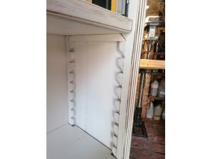 Bookcase, shelf - Miss Belaskova - size on request