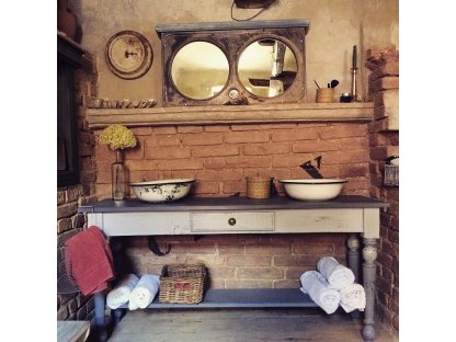 Storage table - table under the sink - Amálie