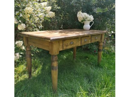Mr. MOTYLEK - solid wooden table with three drawers 2