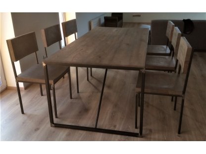 Velký industriální jídelní stůl + 6 židlí 2