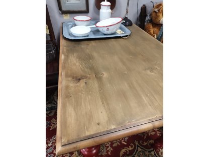 ..Country table with drawer and turned legs - MARJÁNKA